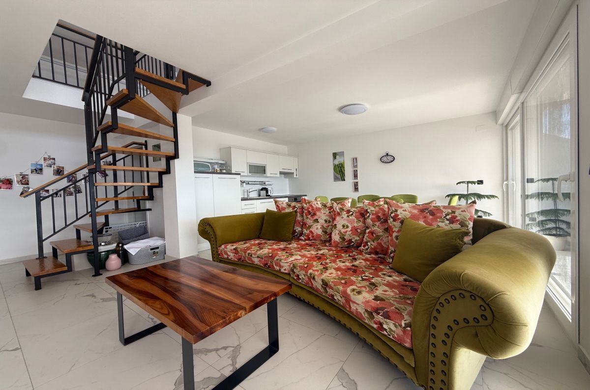 Apartma, prodaja, Omišalj, Hrvatska, 99 m2, 400.000,00 EUR