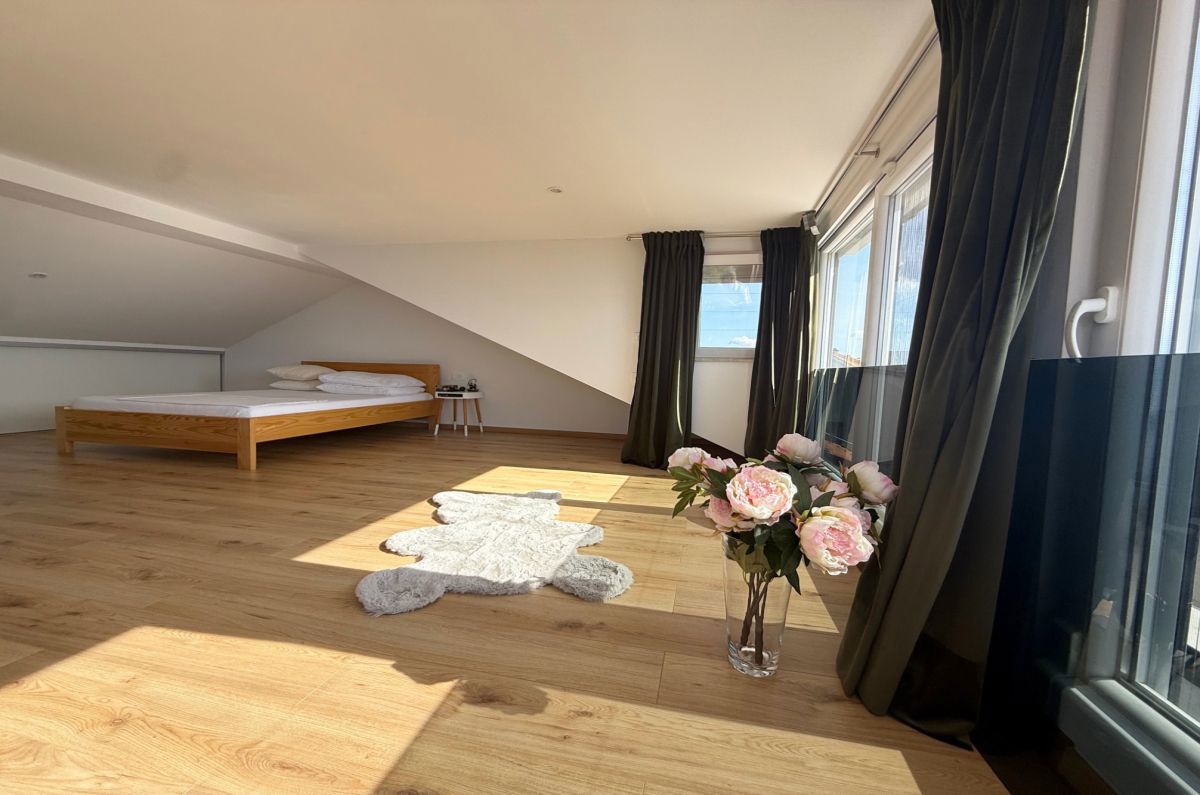 Apartma, prodaja, Omišalj, Hrvatska, 99 m2, 400.000,00 EUR