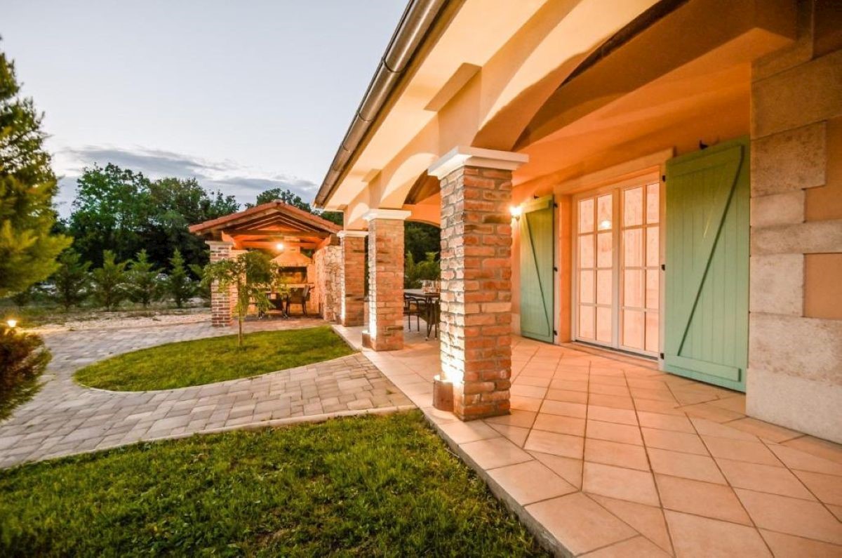 Hi&#353;a, prodaja, Dobrinj, Hrvatska, 140 m2, 1.200.000,00 EUR