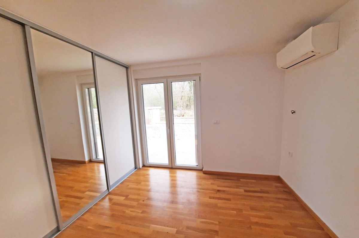Apartma, prodaja, Njivice, Hrvatska, 73 m2, 335.000,00 EUR