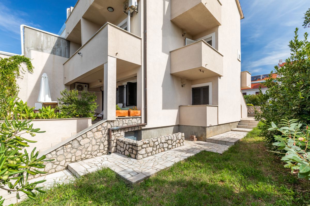 Hi&#353;a, prodaja, Punat, Hrvatska, 210 m2, 950.000,00 EUR