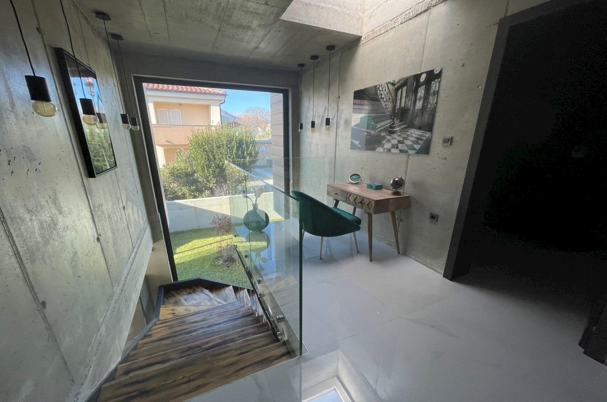 Hi&#353;a, prodaja, Baška, Hrvatska, 249 m2, 2.000.000,00 EUR