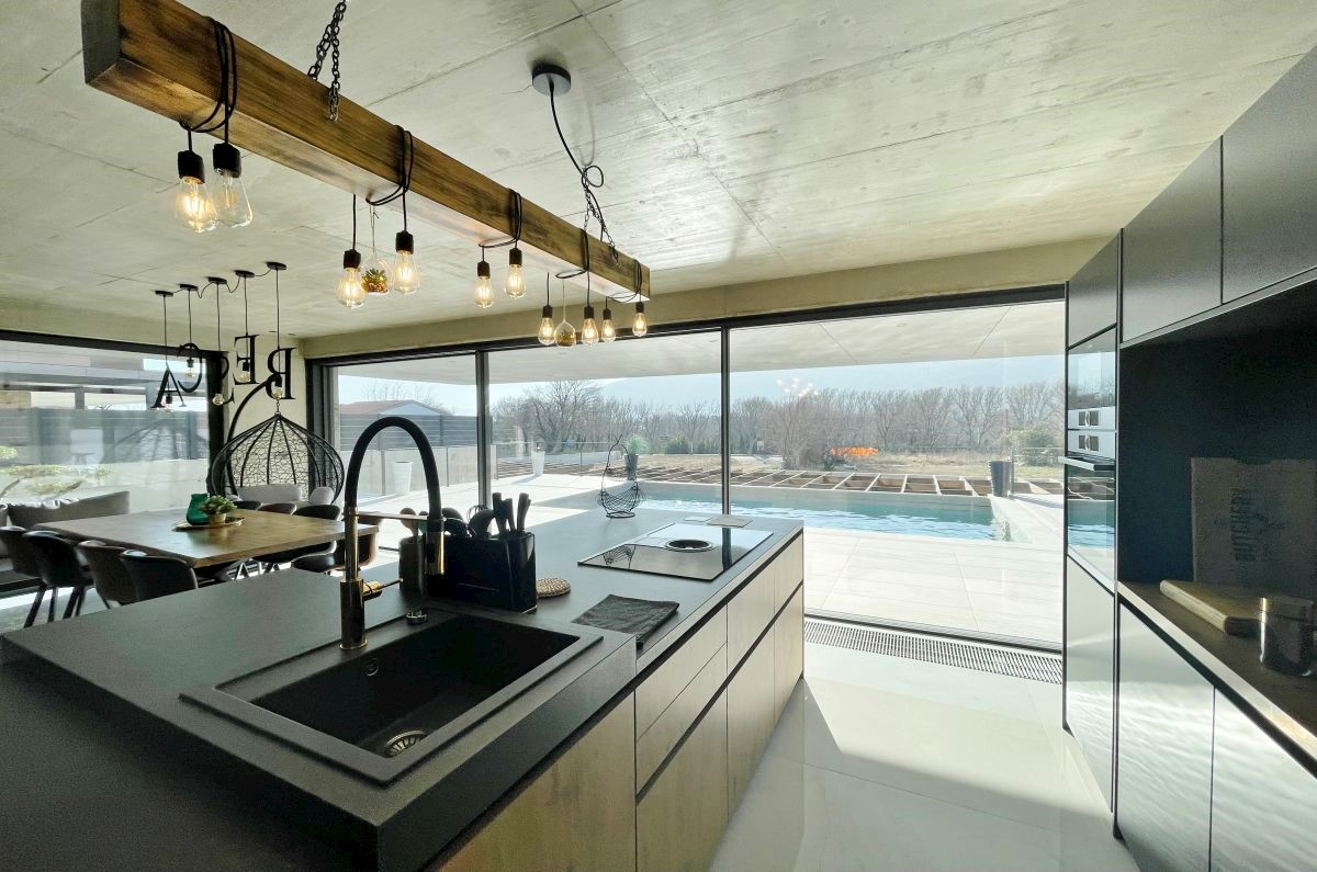 Hi&#353;a, prodaja, Baška, Hrvatska, 249 m2, 2.000.000,00 EUR