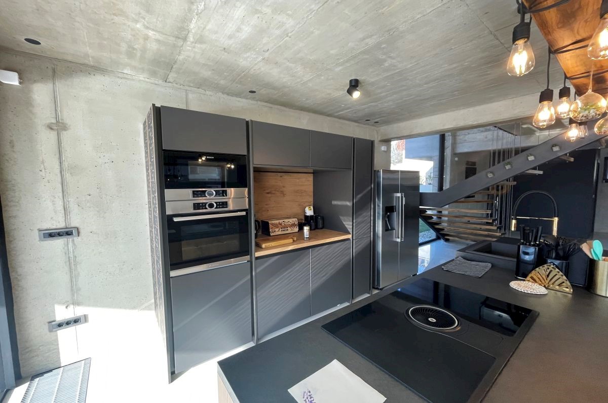 Hi&#353;a, prodaja, Baška, Hrvatska, 249 m2, 2.000.000,00 EUR