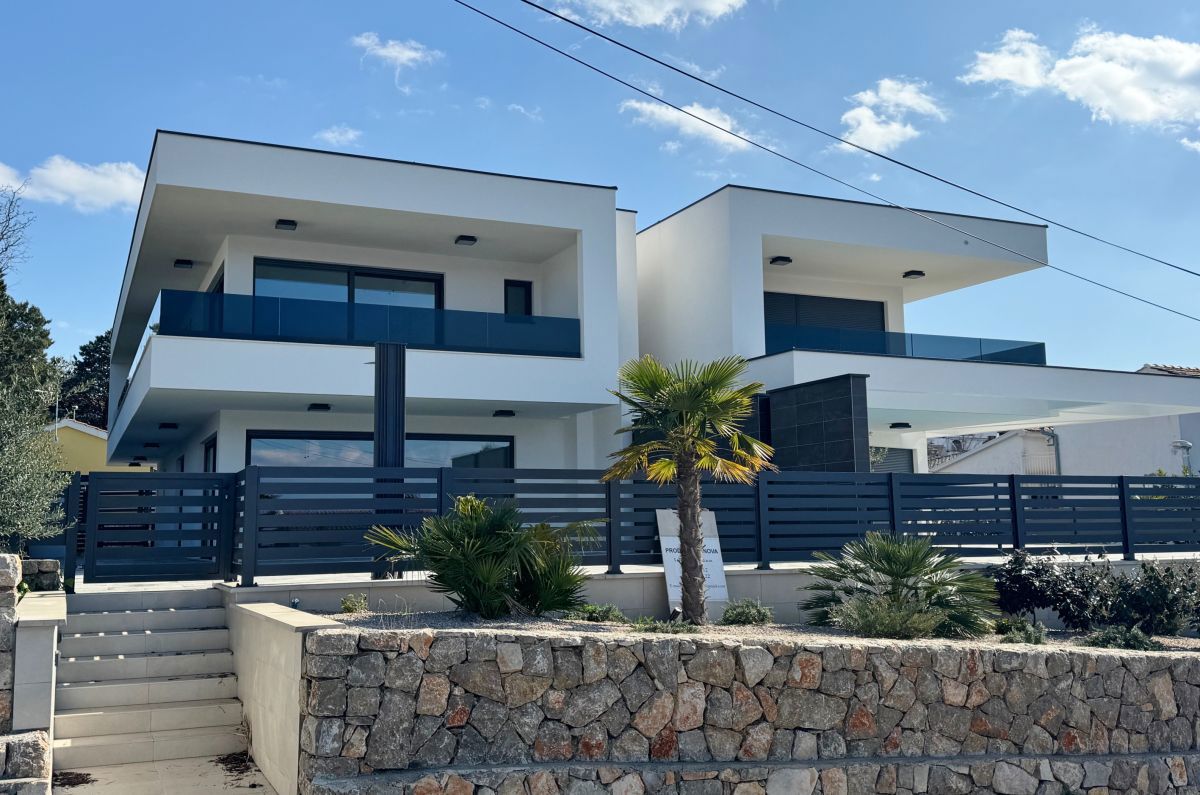 Hi&#353;a, prodaja, Njivice, Hrvatska, 208 m2, 1.340.000,00 EUR