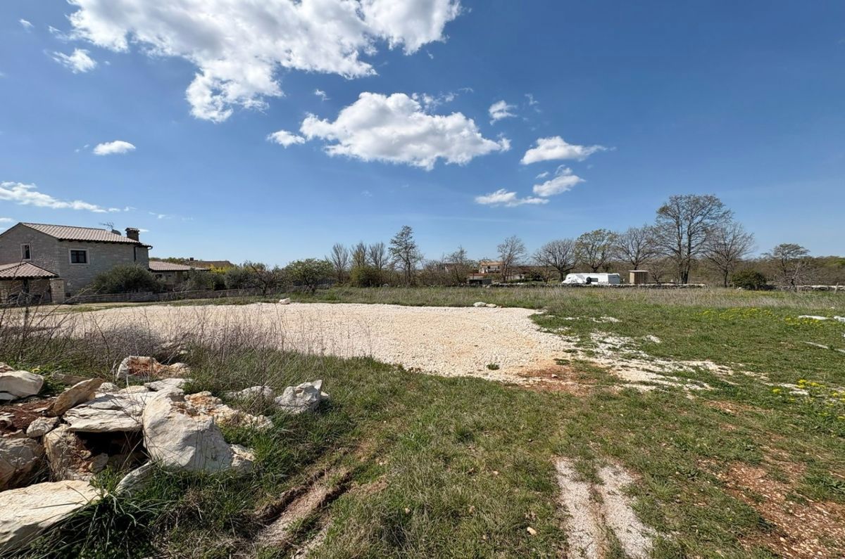 Gradbeno zemlji&#353;&#263;e, prodaja, Rovinj, Hrvatska, 1076 m2, 120.000,00 EUR
