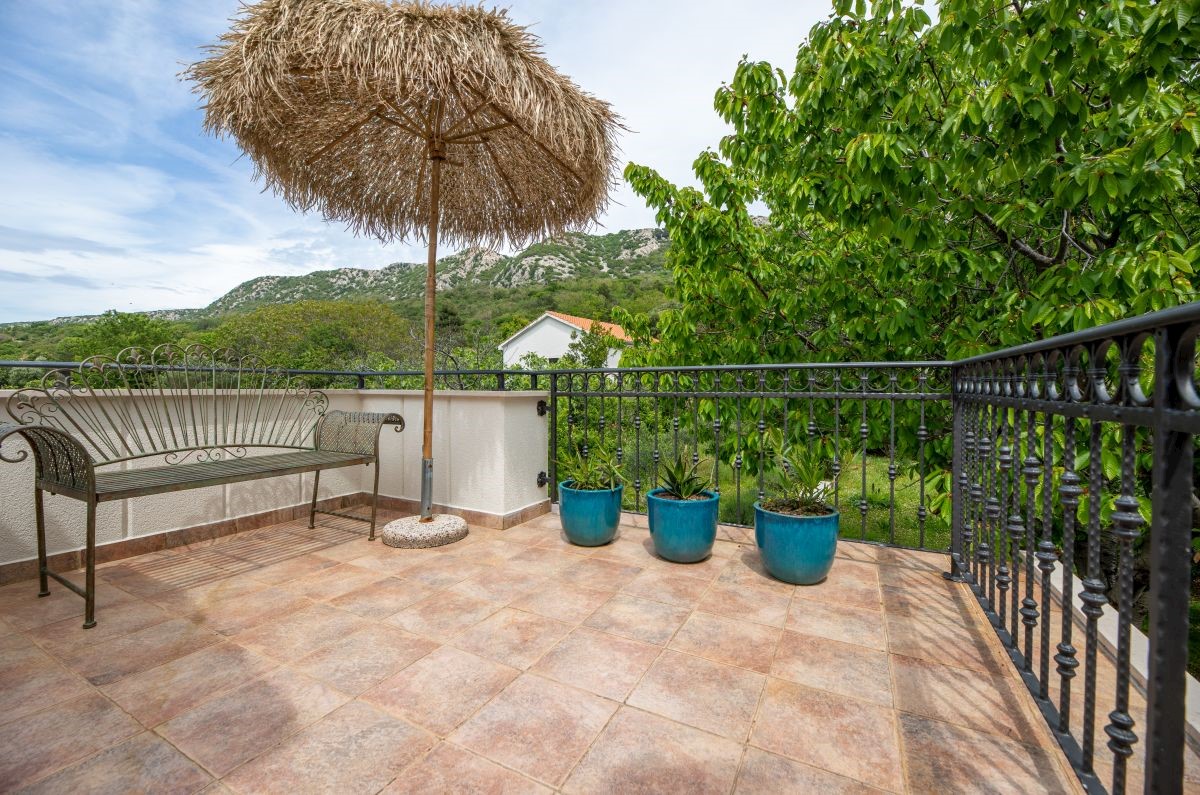 Hi&#353;a, prodaja, Baška, Hrvatska, 128 m2, 290.000,00 EUR