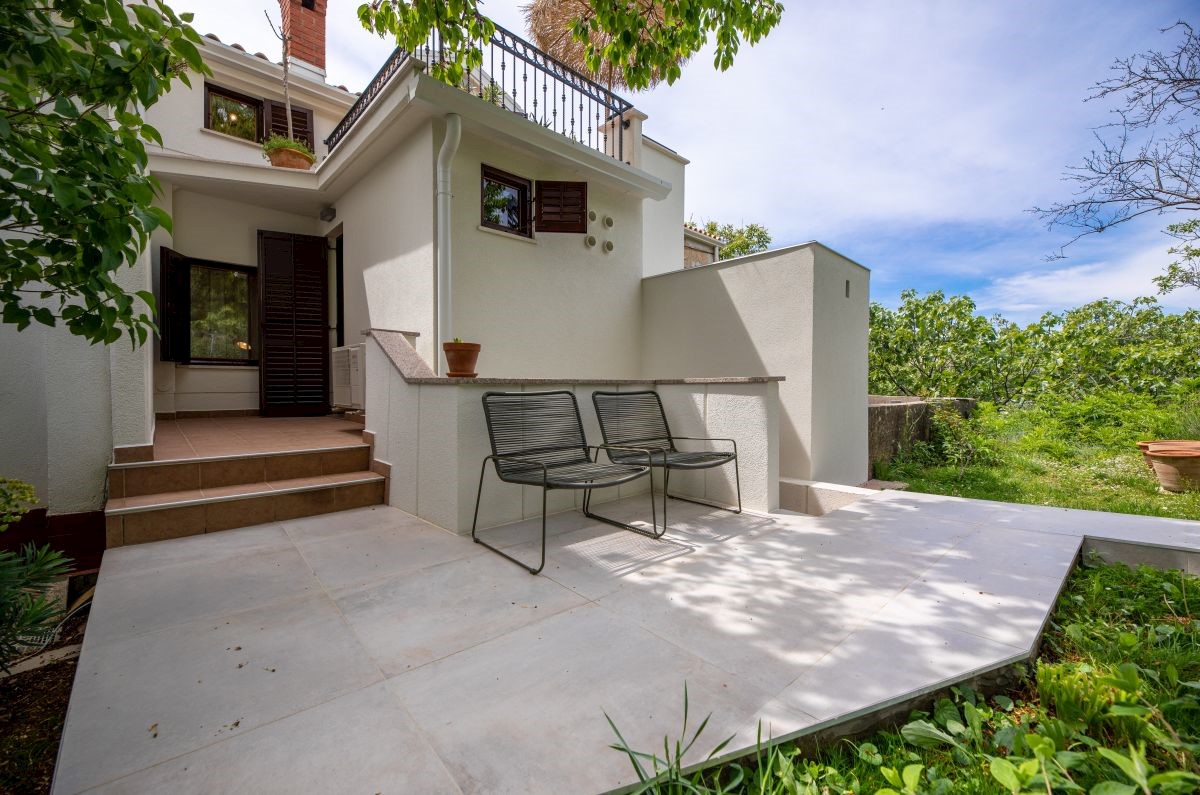 Hi&#353;a, prodaja, Baška, Hrvatska, 128 m2, 290.000,00 EUR