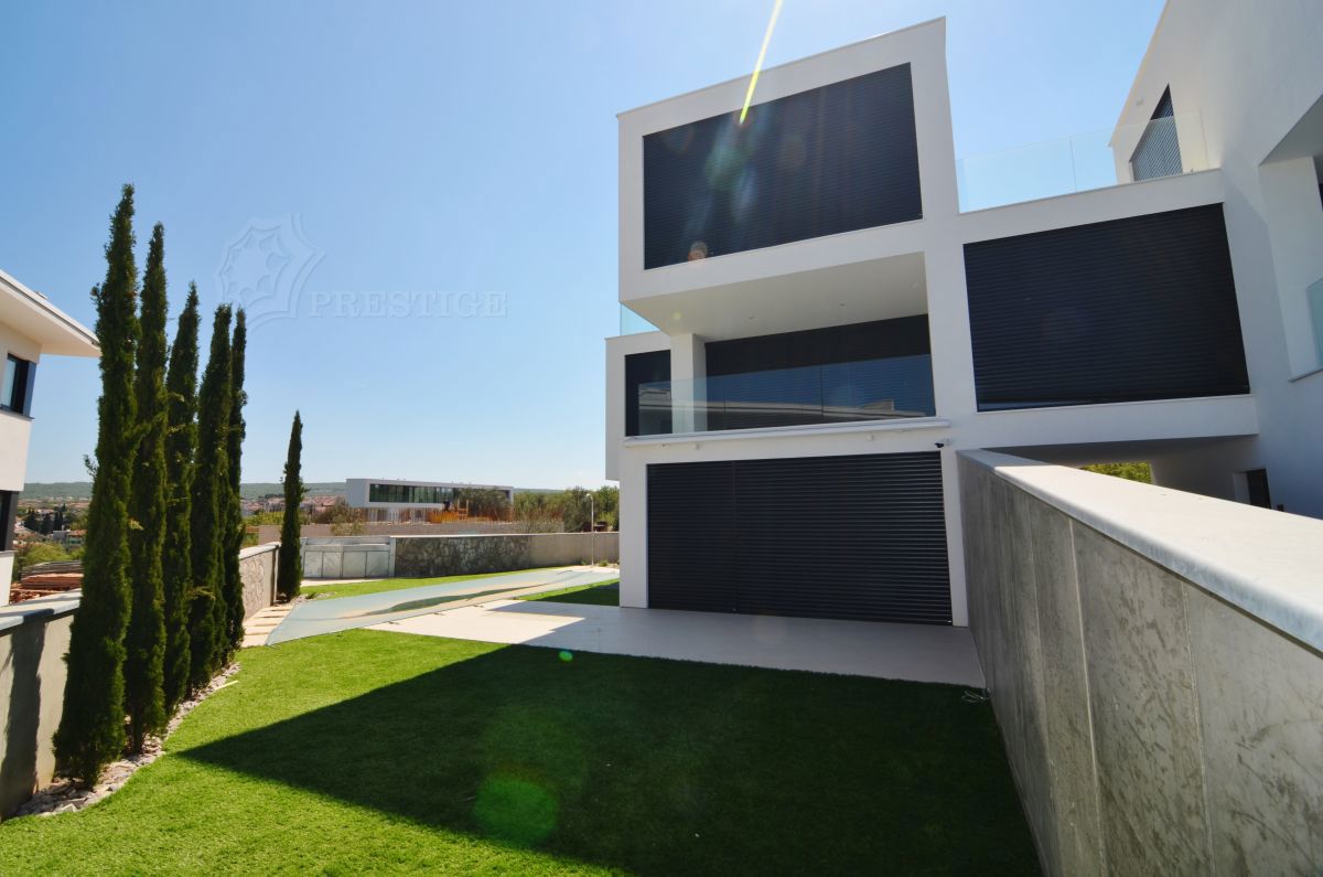 Hi&#353;a, prodaja, Malinska, Hrvatska, 180 m2, 1.300.000,00 EUR
