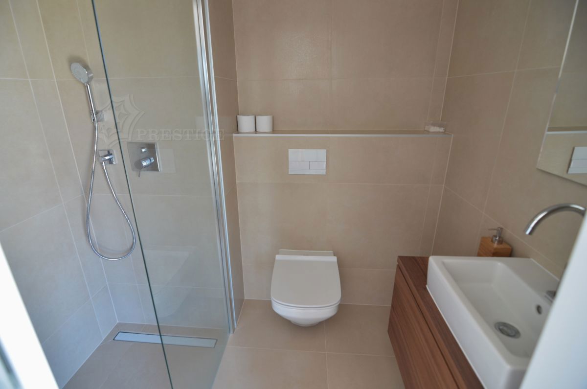 Hi&#353;a, prodaja, Malinska, Hrvatska, 180 m2, 1.300.000,00 EUR