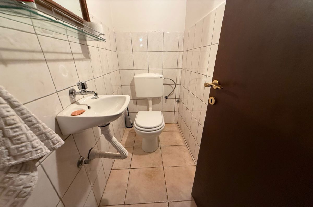 Hi&#353;a, prodaja, Mesto Krk, Hrvatska, 210 m2, 690.000,00 EUR