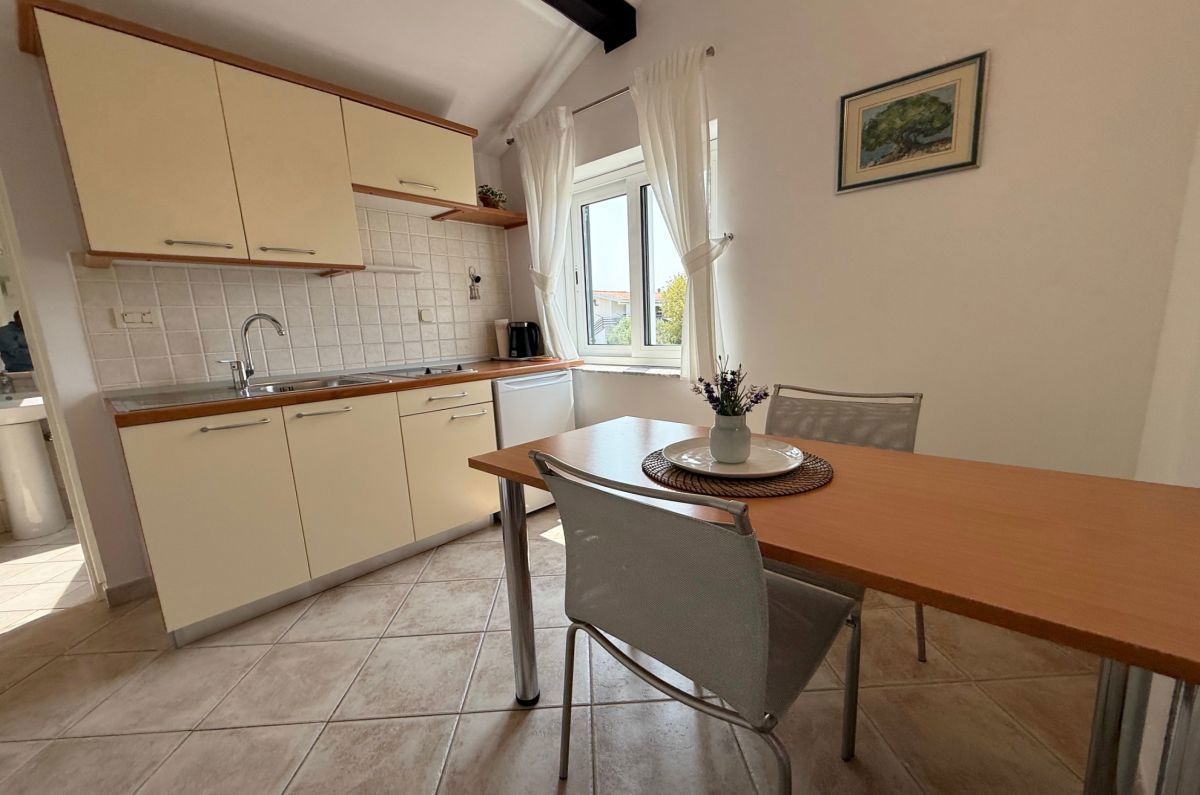 Hi&#353;a, prodaja, Mesto Krk, Hrvatska, 210 m2, 690.000,00 EUR