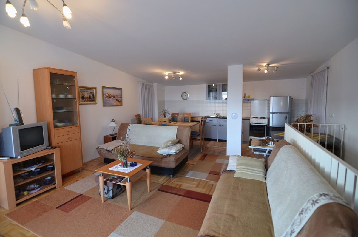 Apartma, prodaja, Mesto Krk, Hrvatska, 85 m2, 309.000,00 EUR