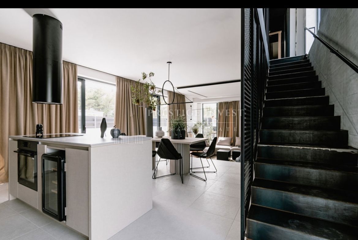 Hiša Vodice, 190m2