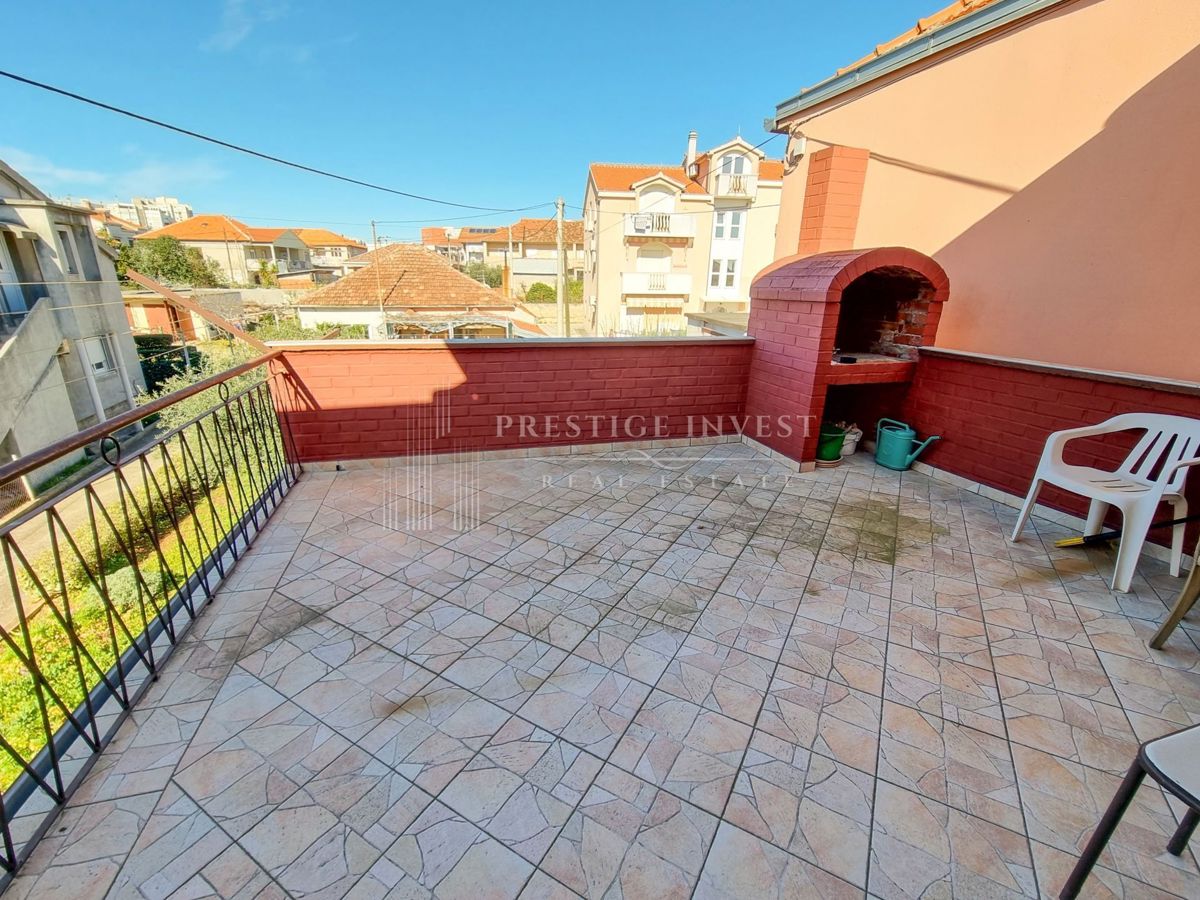 Hiša Bulevar, Zadar, 150m2