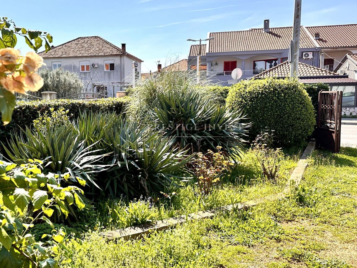 Hiša Bulevar, Zadar, 150m2