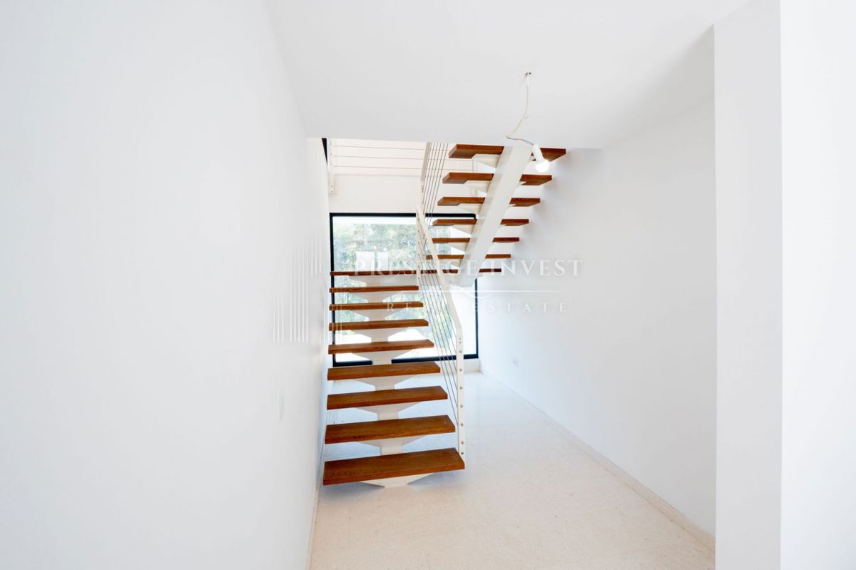 Stanovanje Kožino, Zadar - Okolica, 457,24m2