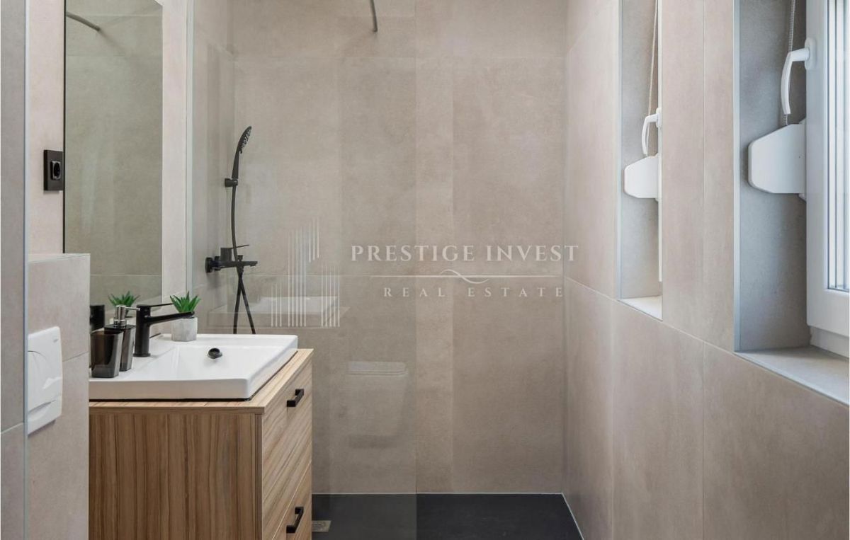 Hiša Privlaka, 180m2