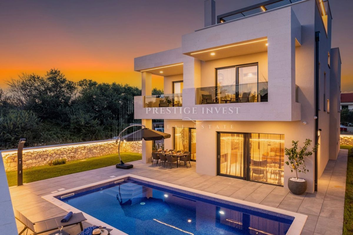 Hiša Privlaka, 370m2