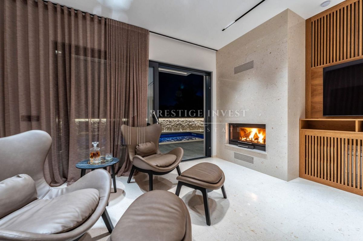 Hiša Privlaka, 370m2