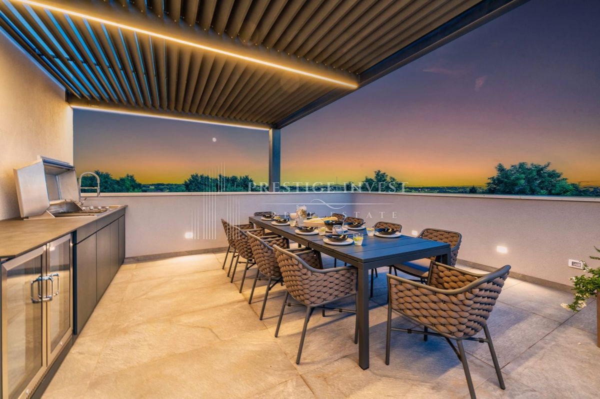 Hiša Privlaka, 370m2