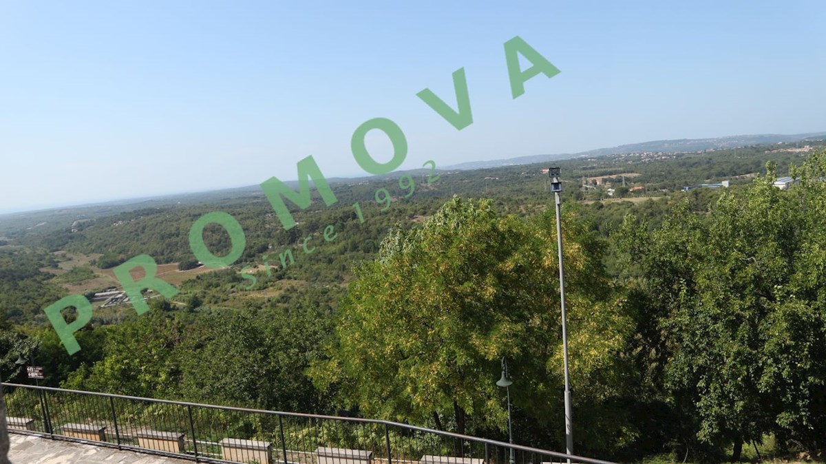 Buje 63 m2 mestno jedro, lepo stanovanje