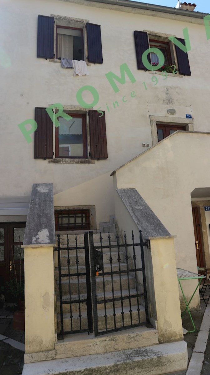 Buje 63 m2 mestno jedro, lepo stanovanje