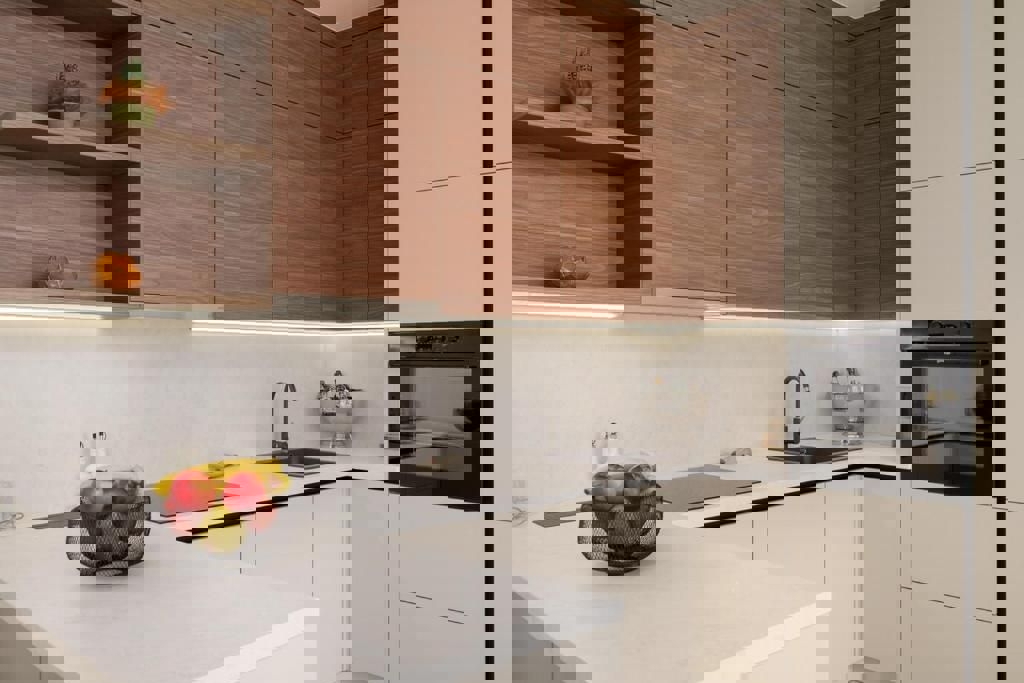 ROVINJ-PRODAMO PRITLIČNO PRITLIČNO HIŠO Z BAZENOM