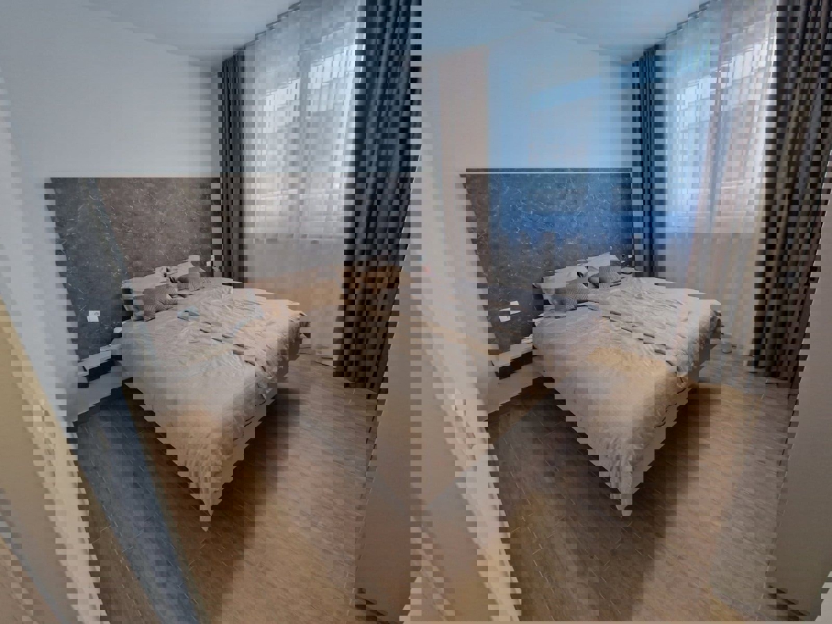 NOVIGRAD - PRITLIČNO STANOVANJE Z BAZENOM NAPRODAJ