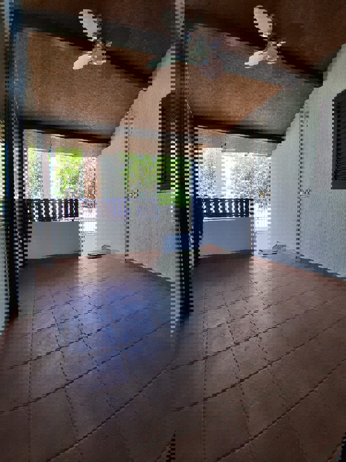  ČERVAR PORAT -HIŠA NAPRODAJ, 150 M OD PLAŽE