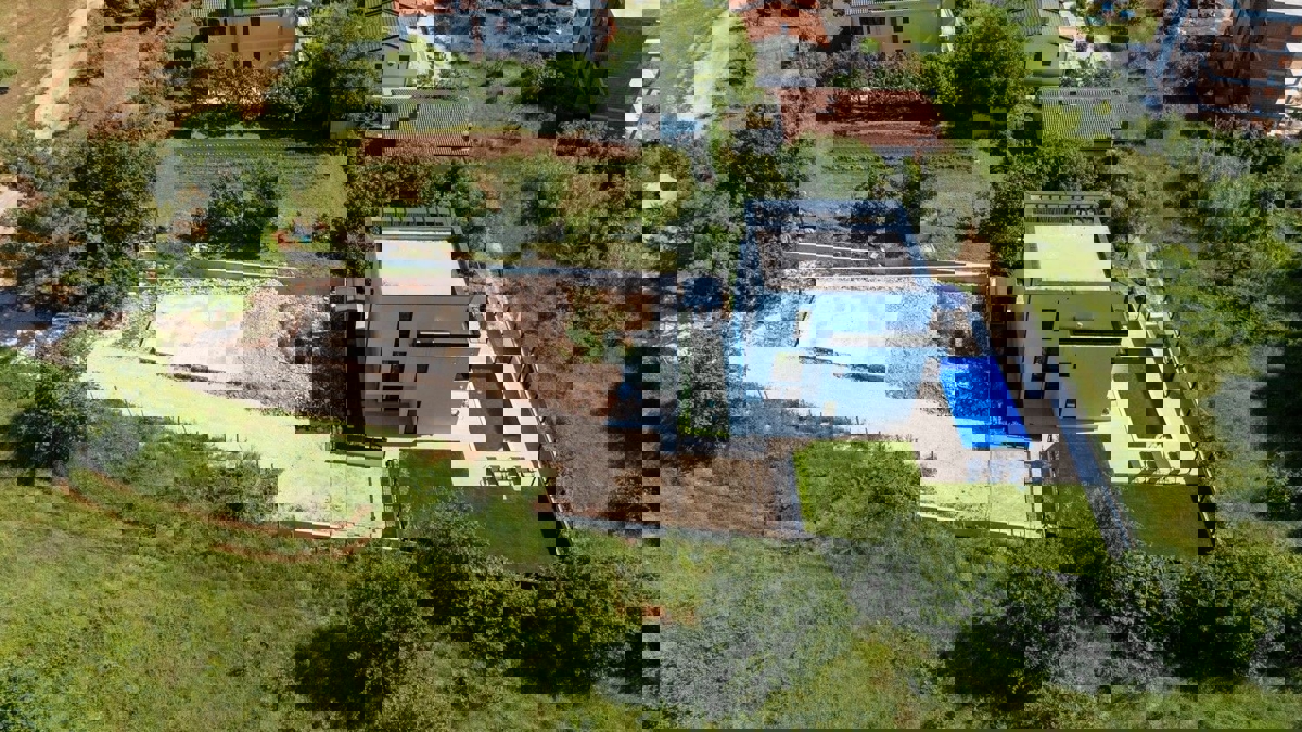 EKSKLUZIVA  -VABRIGA-  MODERNE VILE S ČUDOVITIM POGLEDOM NA MORJE