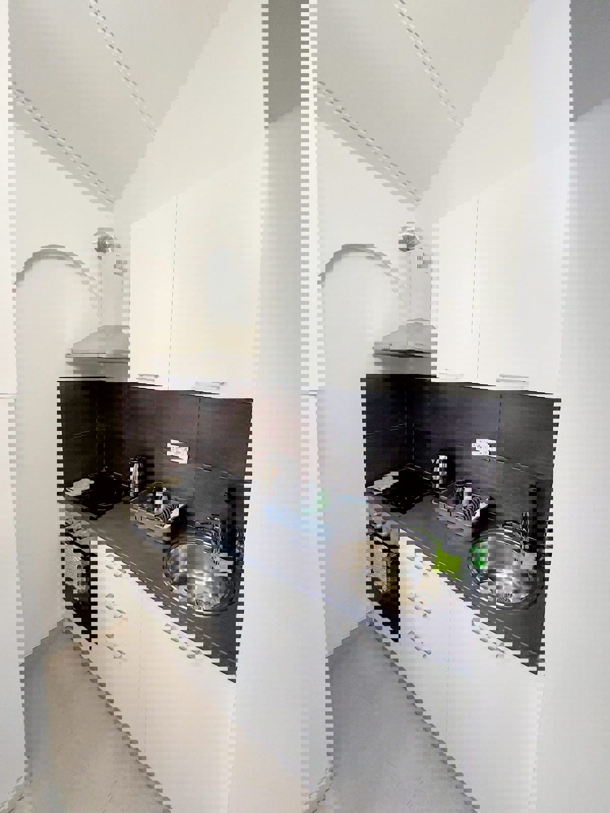 ČERVAR PORAT - PRODAMO OBNOVLJENO STANOVANJE