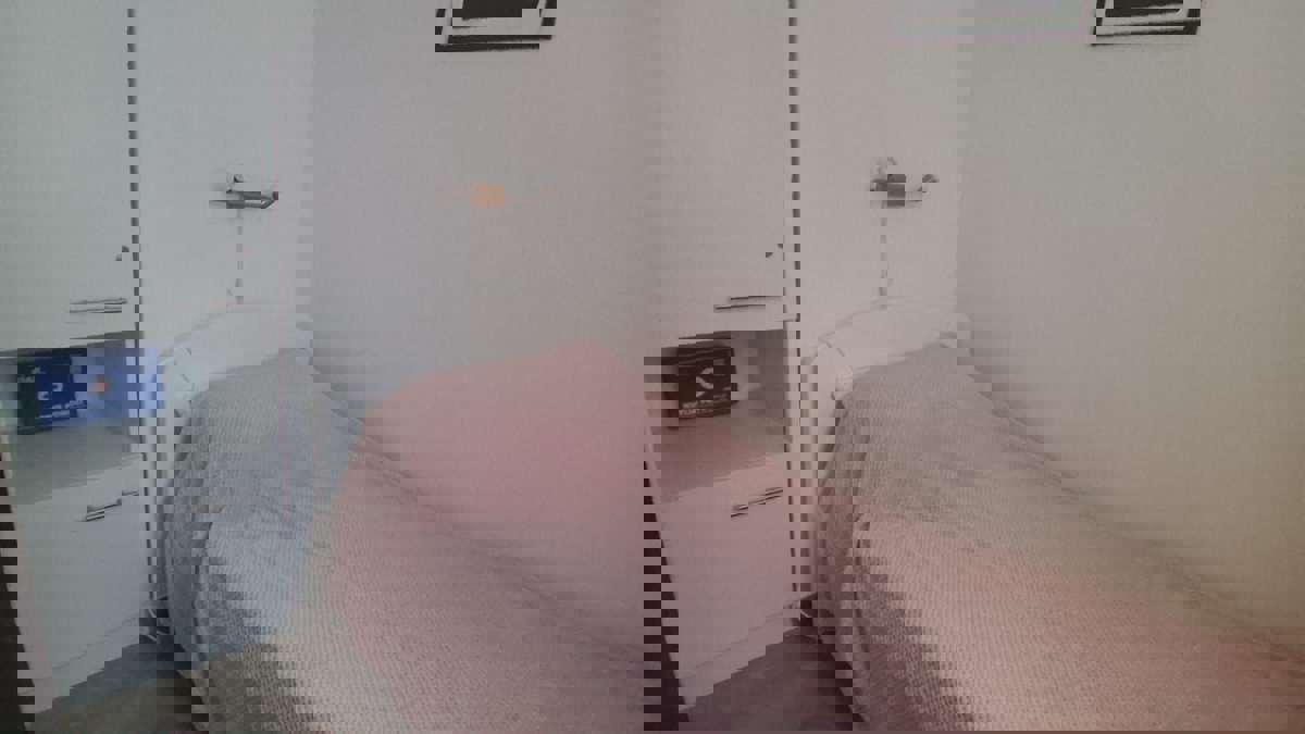 ČERVAR PORAT-PRODAMO OBNOVLJENO STANOVANJE, 1. NADSTROPJE