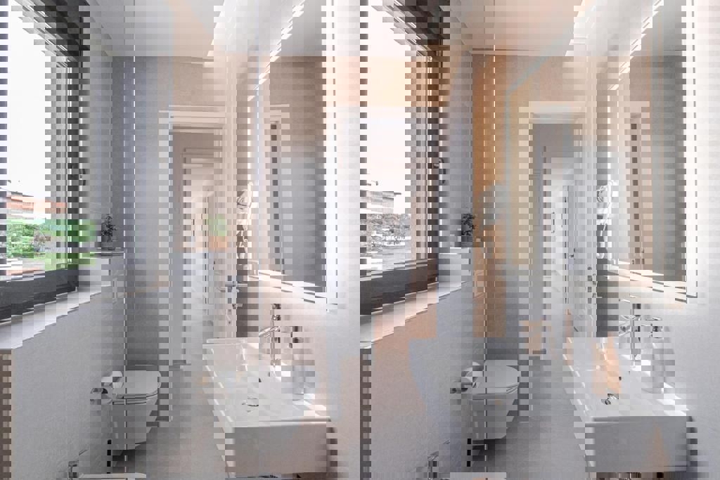 POREČ 2 KM-LUKSUZNA VILA Z BAZENOM PRODAM