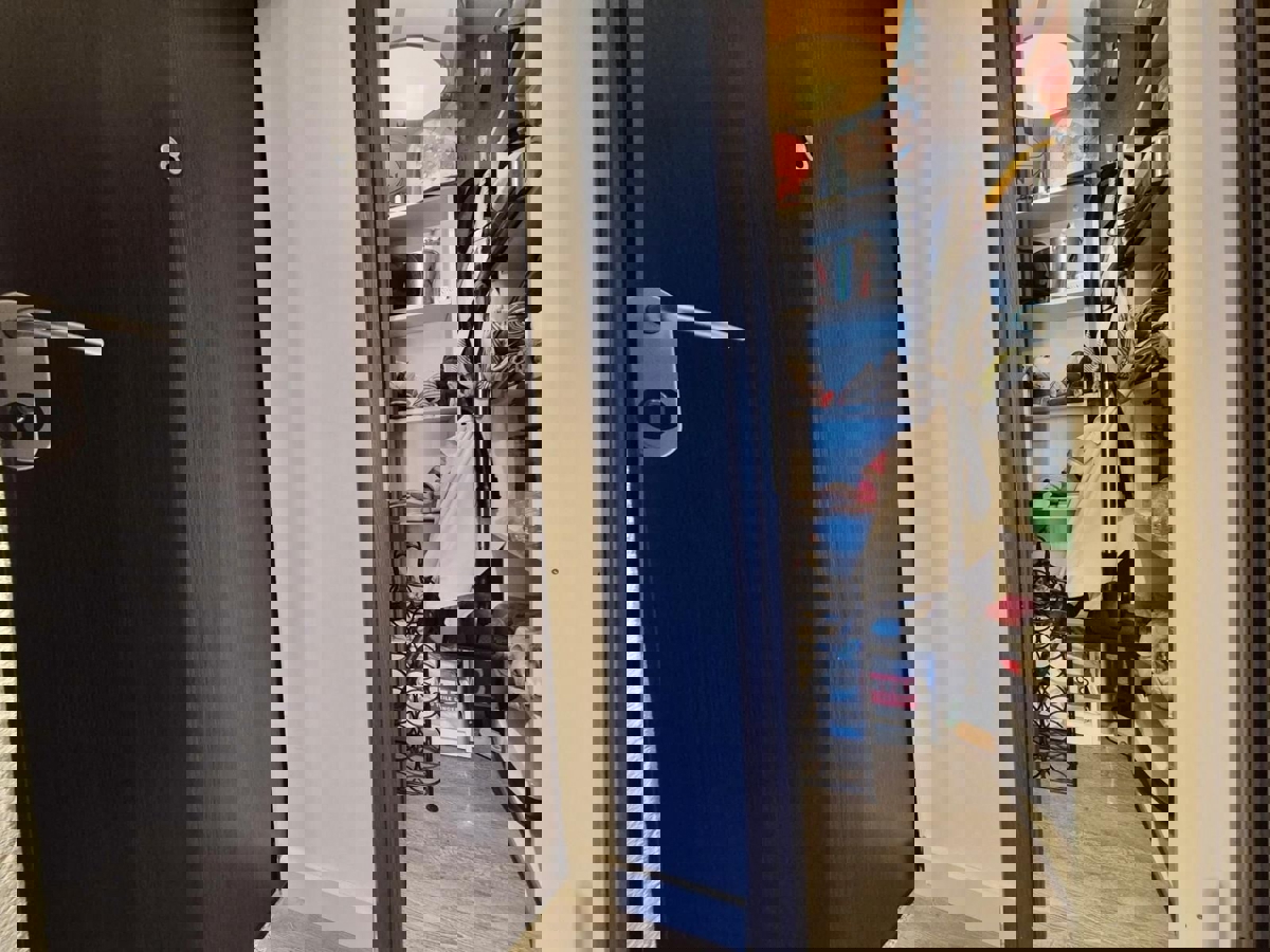 FUNTANA - APARTMA NA PRODAJ 200 M OD PLAŽE