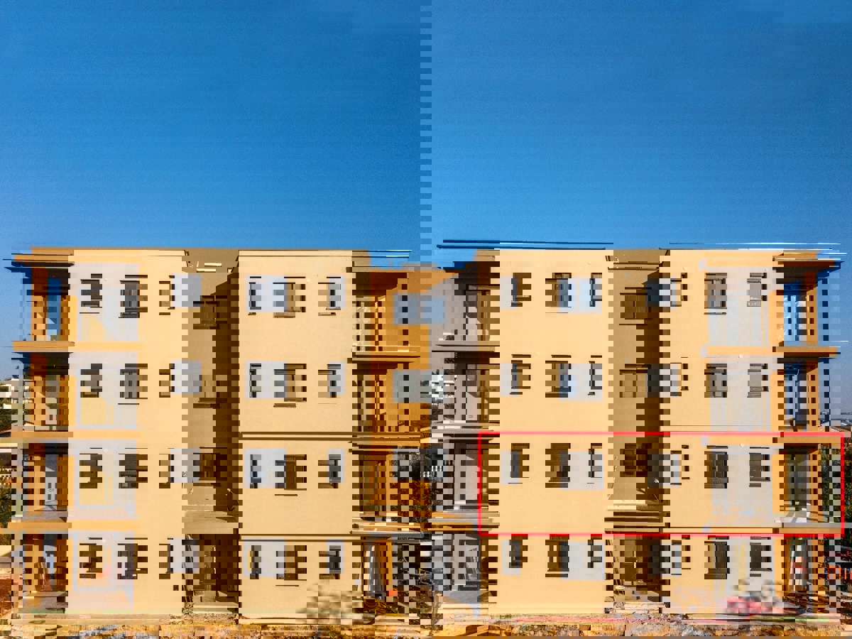 POREČA OKOLICA-NAPRODAJ STANOVANJA V GRADNJI Z DVIGALOM