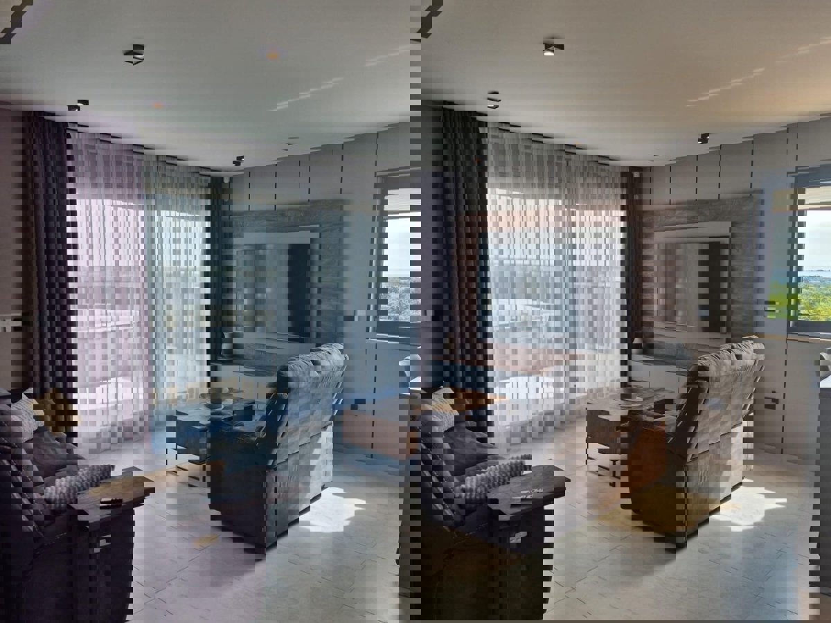  TAR-PENTHOUSE, POGLED NA MORJE