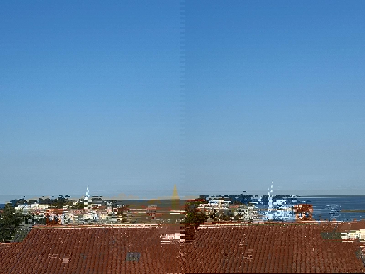 POREČ - APARTMA NA PRODAJ 300 M OD PLAŽE IN 500 M OD CENTRA POREČA