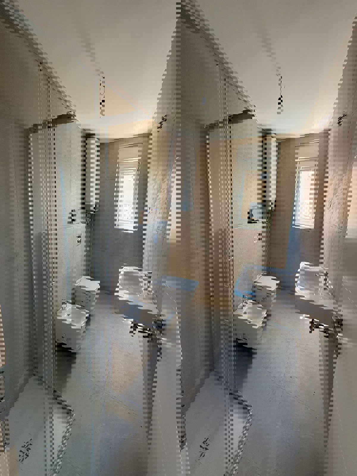 UMAG-BAŠANIJA-PRODAMO APARTMA V 1. NADSTROPJU 400 M OD MORJA