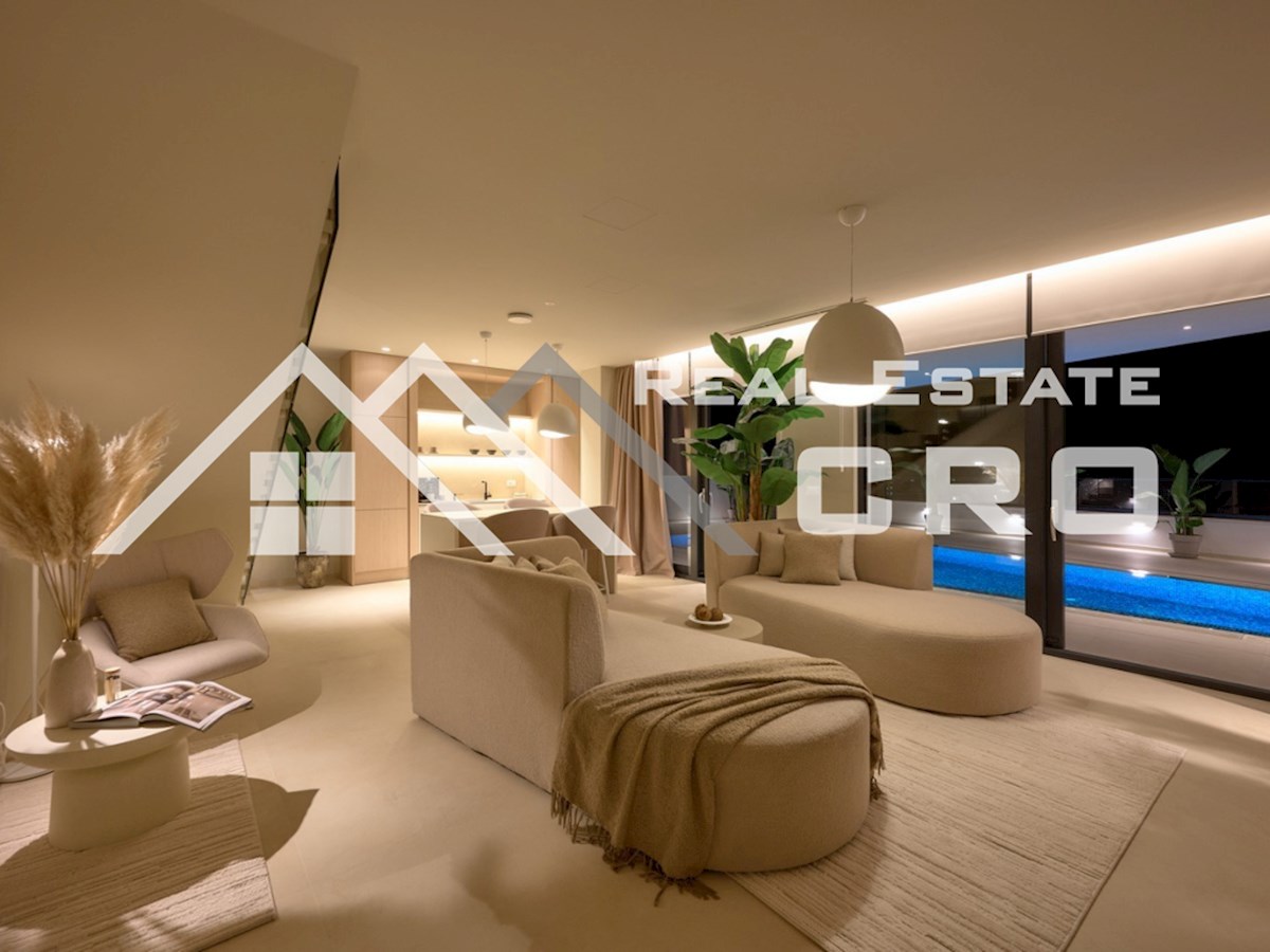 Nepremičnine Čiovo – Luksuzna vila z bazenom in garažo, v mirnem okolju z odprtim pogledom na morje, prodamo