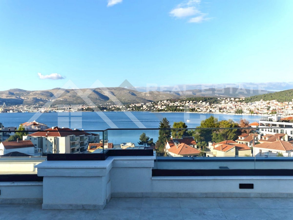 Nepremičnine Čiovo - Moderni in prostorni apartmaji, na odlični lokaciji s pogledom na morje, naprodaj