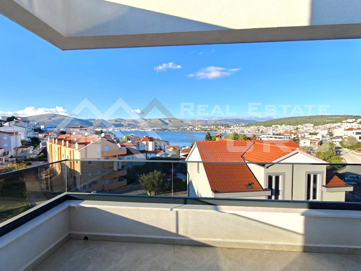 Nepremičnine Čiovo - Moderni in prostorni apartmaji, na odlični lokaciji s pogledom na morje, naprodaj