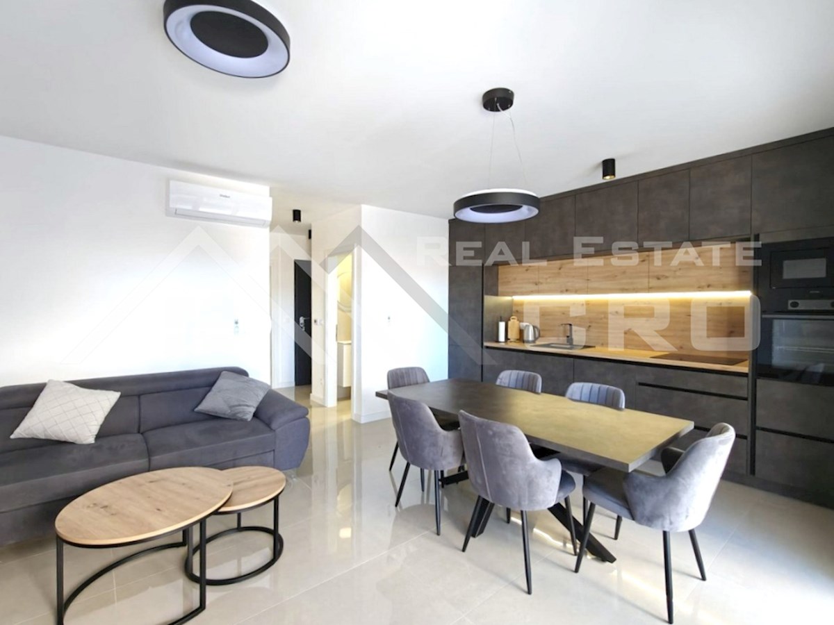 Nepremičnine Čiovo - Moderni in prostorni apartmaji na odlični lokaciji s pogledom na morje, naprodaj