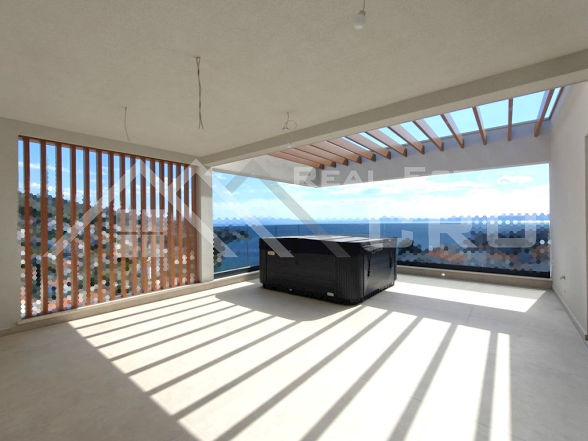 Nekretnine Čiovo - Izjemni penthouse apartmaji v moderni novogradnji z garažo in dvigalom, blizu morja in plaže, prodamo