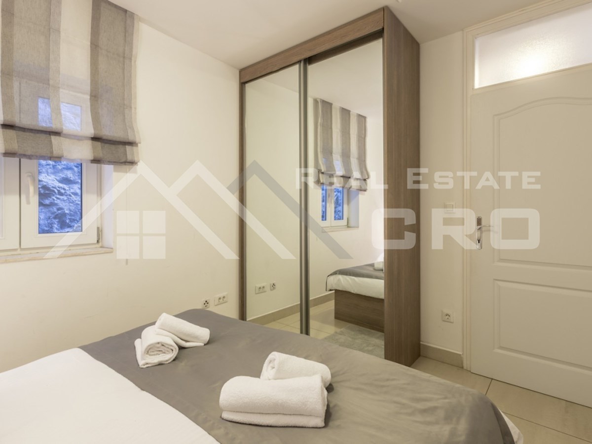 Nepremičnine Split - Opremljeno dupleks stanovanje v centru Splita, naprodaj