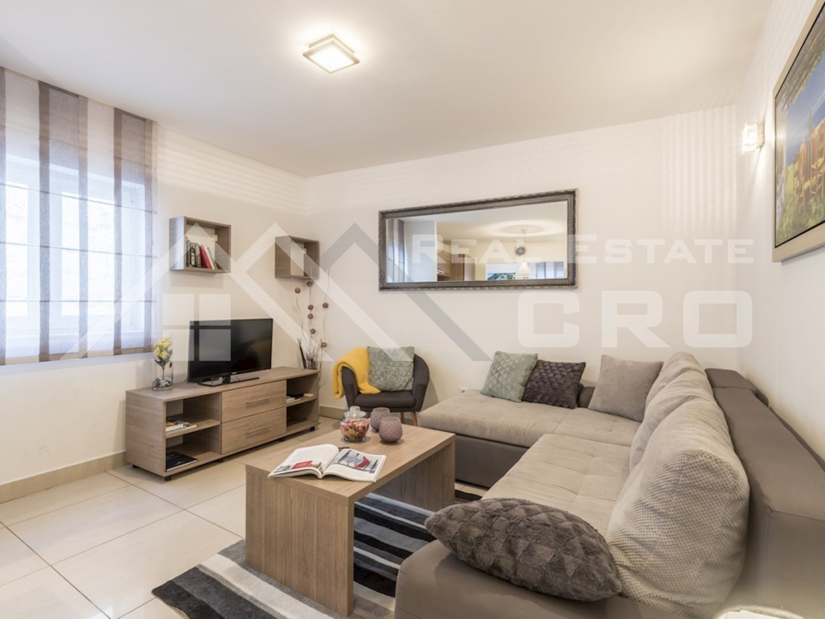 Nepremičnine Split - Opremljeno dupleks stanovanje v centru Splita, naprodaj