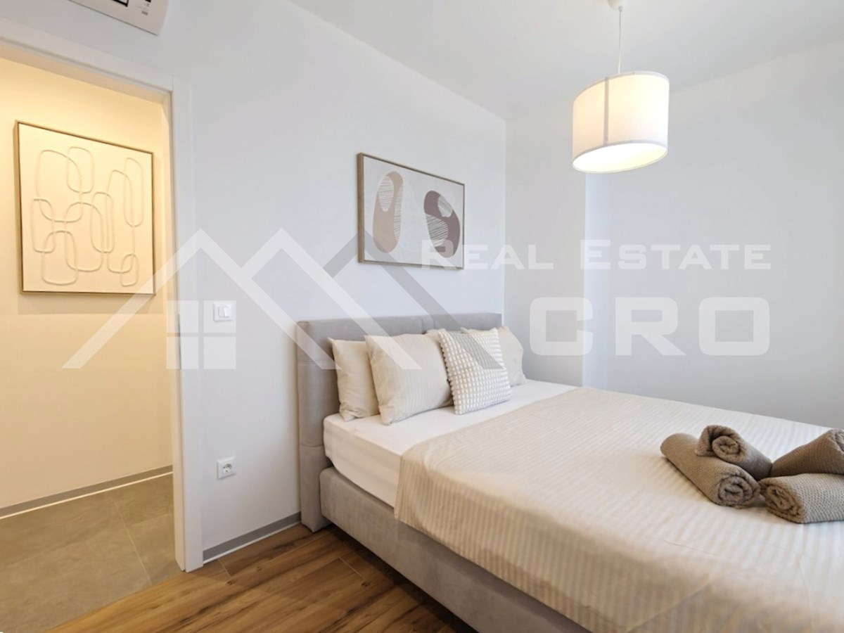 Nepremičnine Čiovo - Penthouse s strešno teraso in čudovitim pogledom na morje, v ekskluzivni novogradnji, prodamo