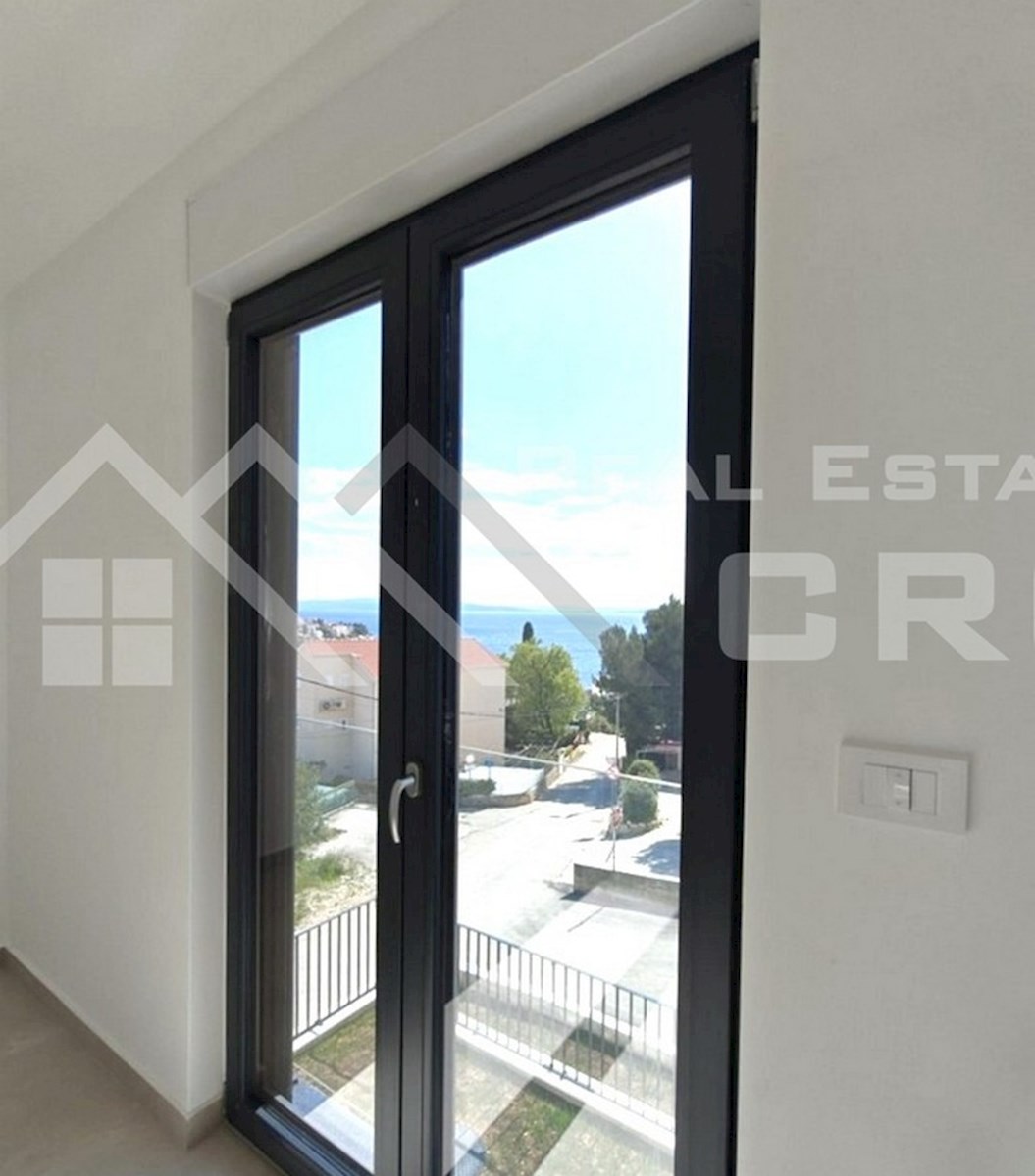 Nepremičnine Čiovo – Dvosobno stanovanje z razgledom na morje, v moderni novogradnji z dvigalom, naprodaj