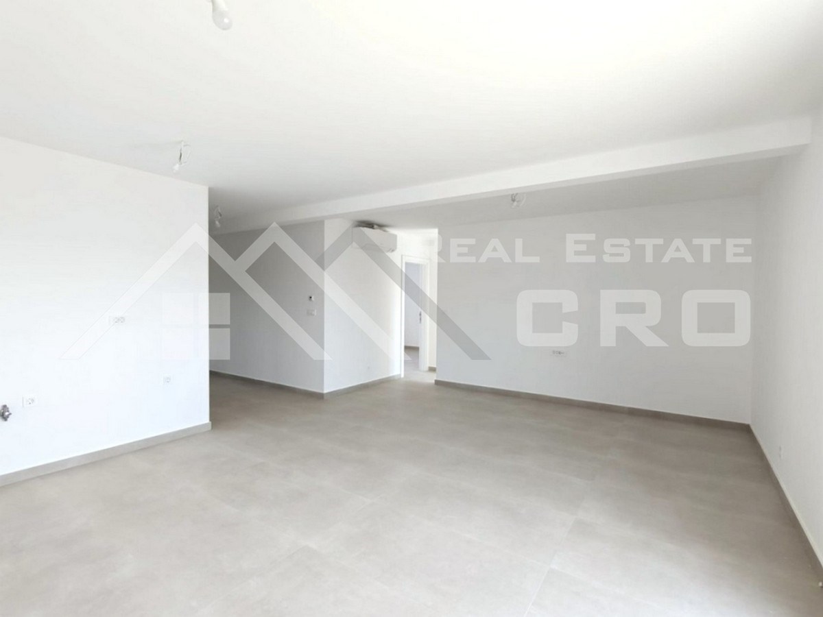 Nepremičnine Čiovo – Dvosobno stanovanje z razgledom na morje, v moderni novogradnji z dvigalom, naprodaj