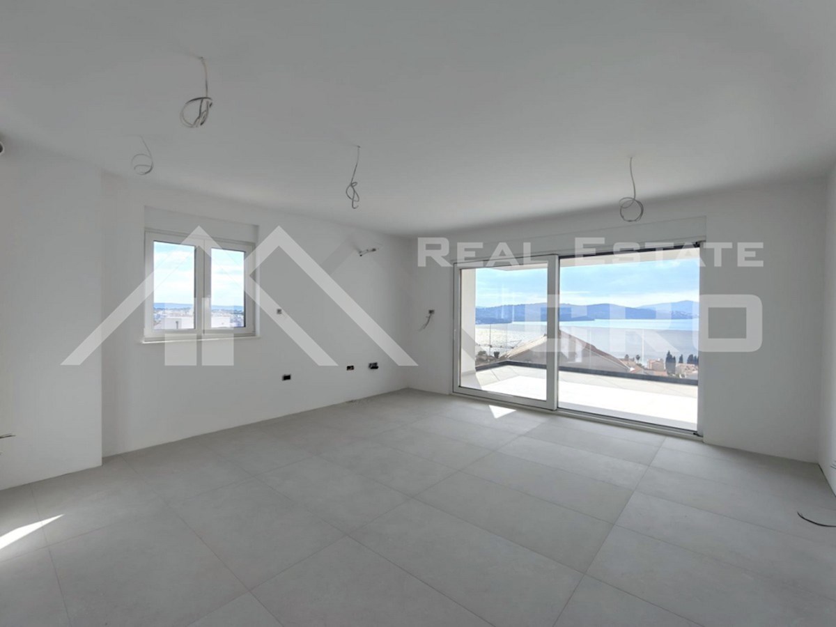 Nepremičnine Čiovo - Prostorni apartmaji v moderni novogradnji z dvigalom, naprodaj